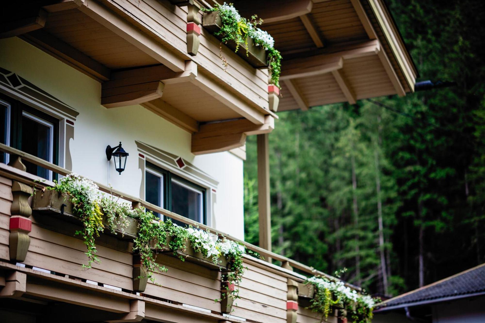 Pinetree Lodge Майерхофен Екстериор снимка